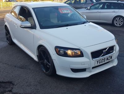 Volvo C30 2.4 C30 R-DESIGN D5 Hatchback Diesel White at All Right Autos Hull