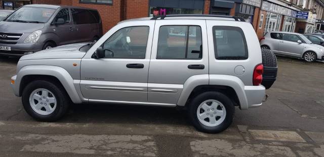 2004 Jeep Cherokee 2.8 CHEROKEE LIMITED CRD A